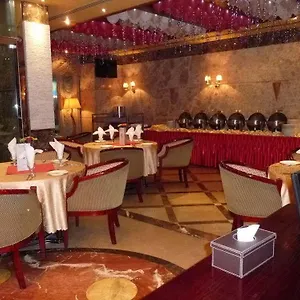 Oyo 122 Crystal Plaza Отель Шарджа