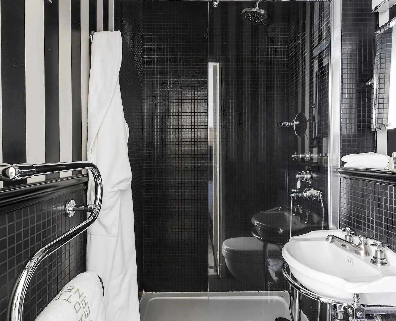 Hotel Verneuil Saint Germain Париж