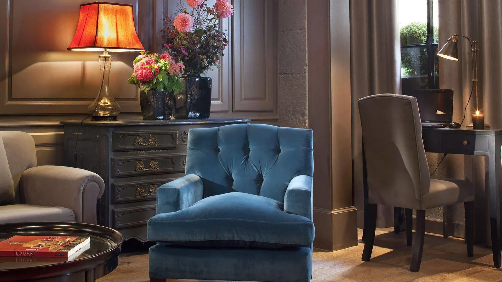 Hotel Verneuil Saint Germain Париж
